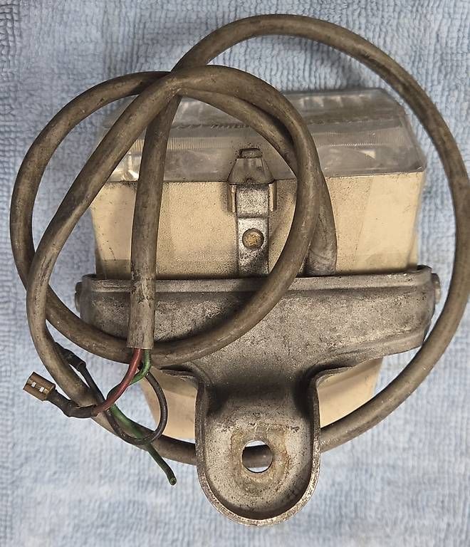 Piaggio Scheinwerfer: Piaggio Ciao Typ A Lampe vorne – Gebraucht aus Niederwangen BE von drizabone 3