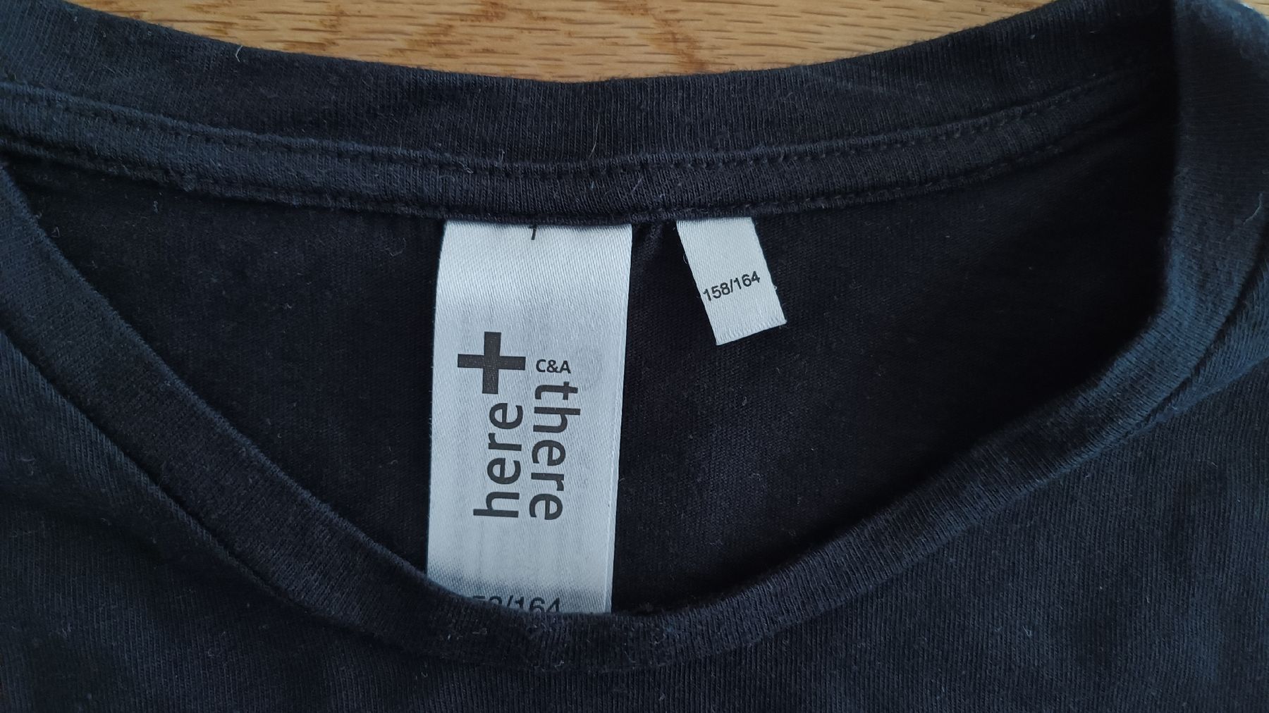 C&A Camicette, T-shirt & Top: T-Shirt 158/164 schwarz – Usato da Villmergen venduto da toptip1970 5