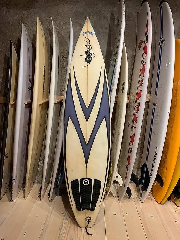 Surfboards & Schwimmbrette: Surfboard Spider 6.4 – Gebraucht aus Blankenburg von redmonkeysurf.ch