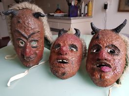 3 Larven / Maske für Spasskläuse aus Urnäsch