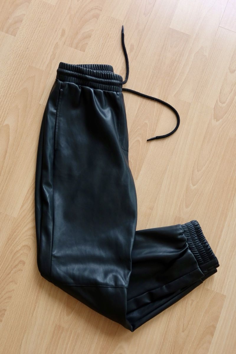 Hosen: EDITED Kunstlederhose – Gebraucht aus Uster von m_21 4