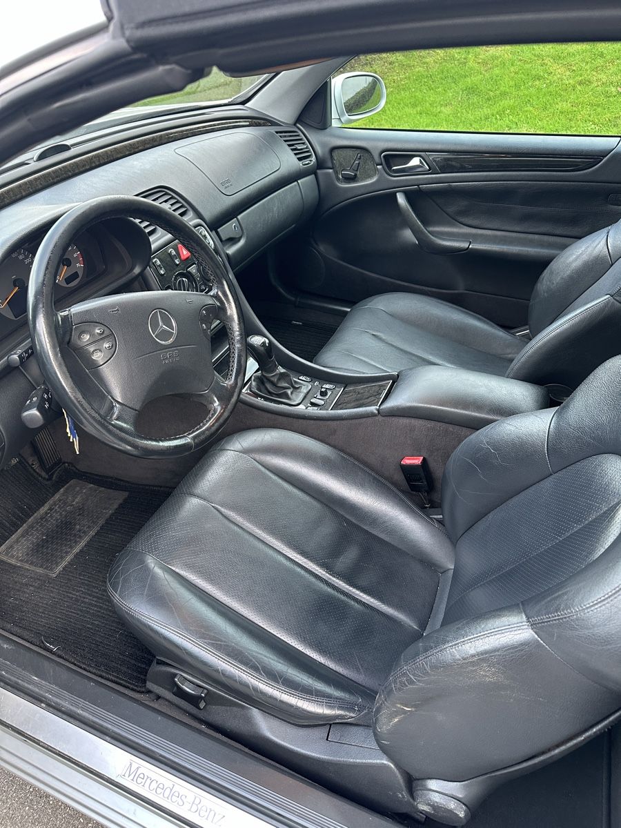 Mercedes-Benz Automobili: Mercedes Benz CLK 230 Kompressor – Usato da Holzhäusern ZG venduto da samuelcastro 4
