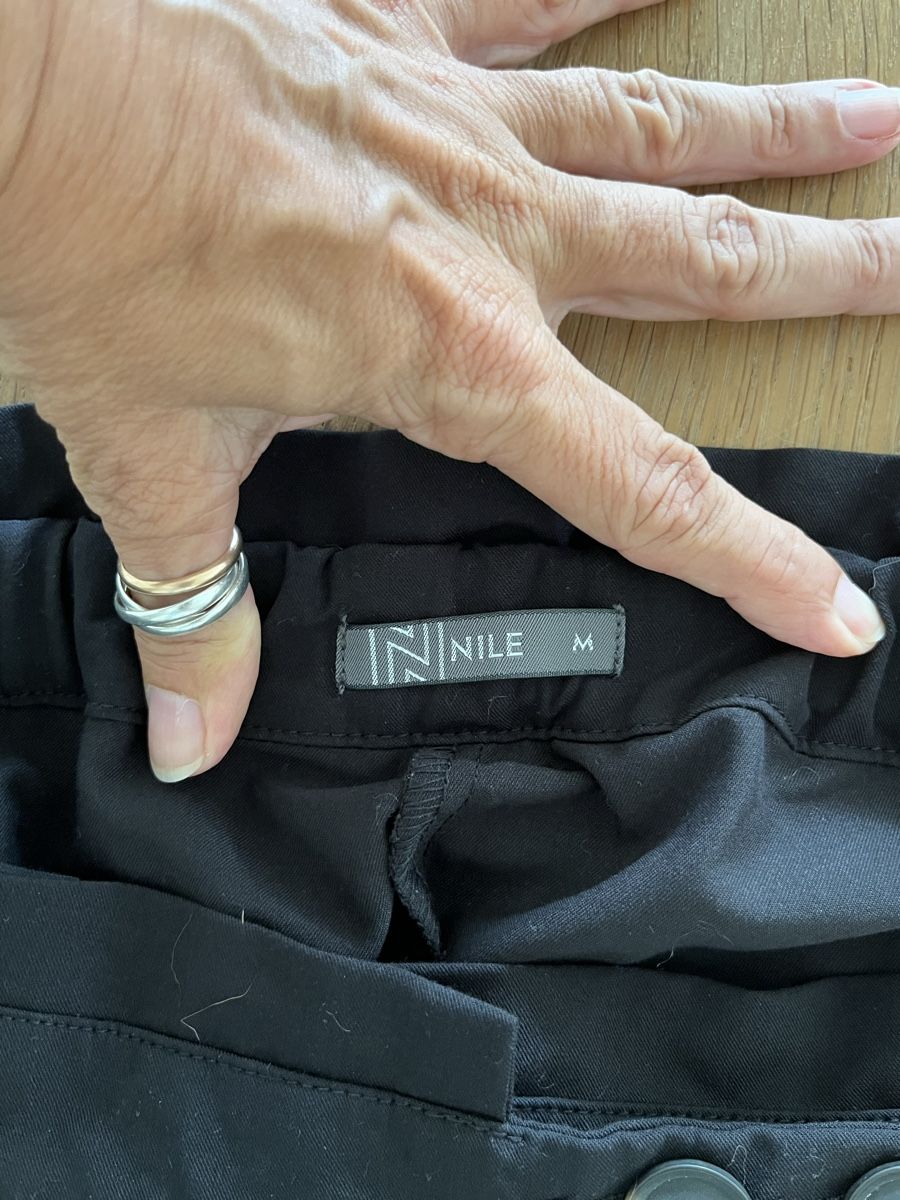 Nile Pantaloni: Nile Stoffhose schwarz Gr.M – Nuovo (secondo la descrizione) da Herrenschwanden venduto da Kamel1 2