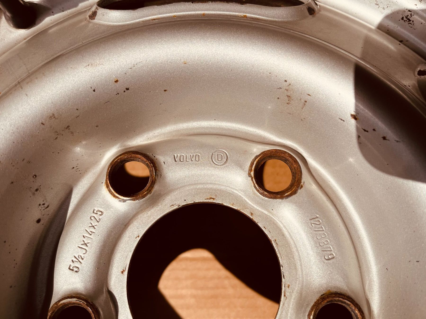 Volvo Cerchioni: Stahlfelgen Volvo 240/740 – Usato da Remigen venduto da Fazer 5