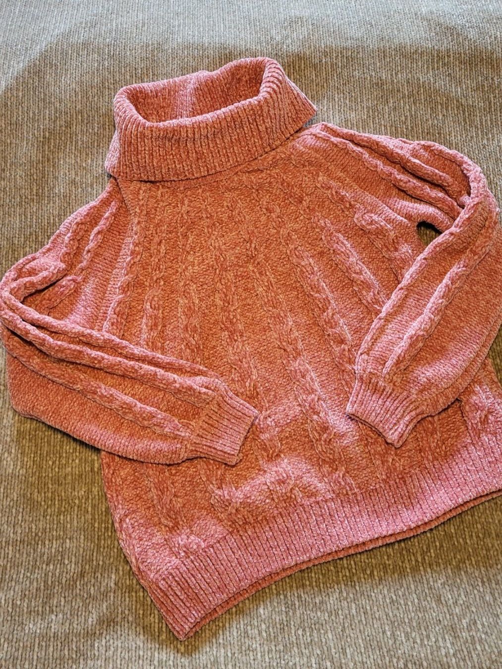 C&A Pullover & Sweatshirts: Mädchen Pullover, Gr. 140 – Gebraucht aus Winterthur von cbe_5ph7