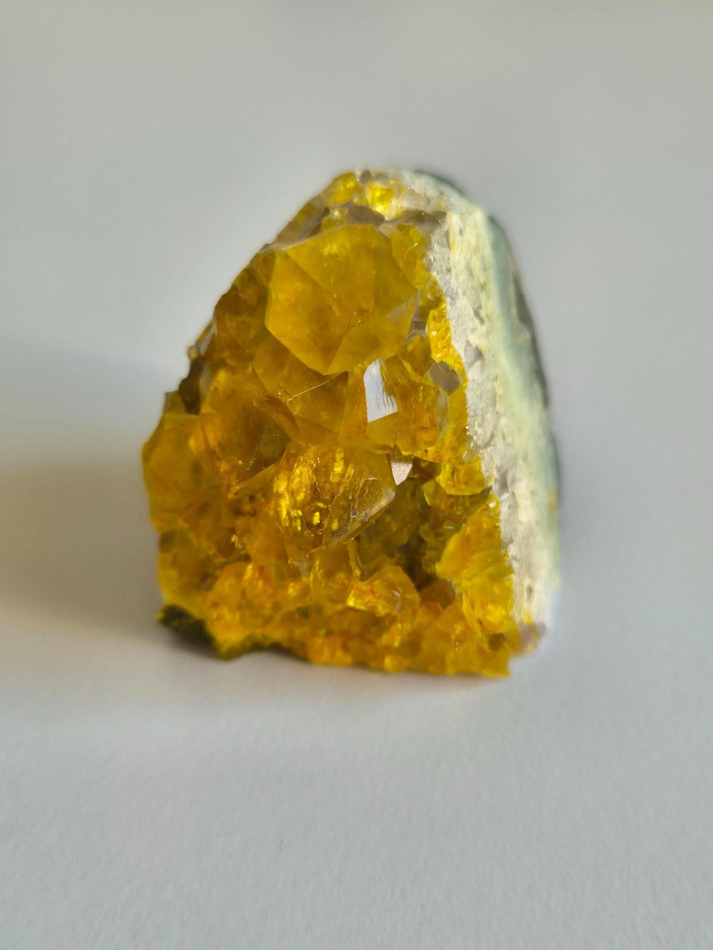 Minerali & Pietre curative: Citrin Mineral Gruppe – Nuovo (secondo la descrizione) da Rüti ZH venduto da pep_l9zp 4