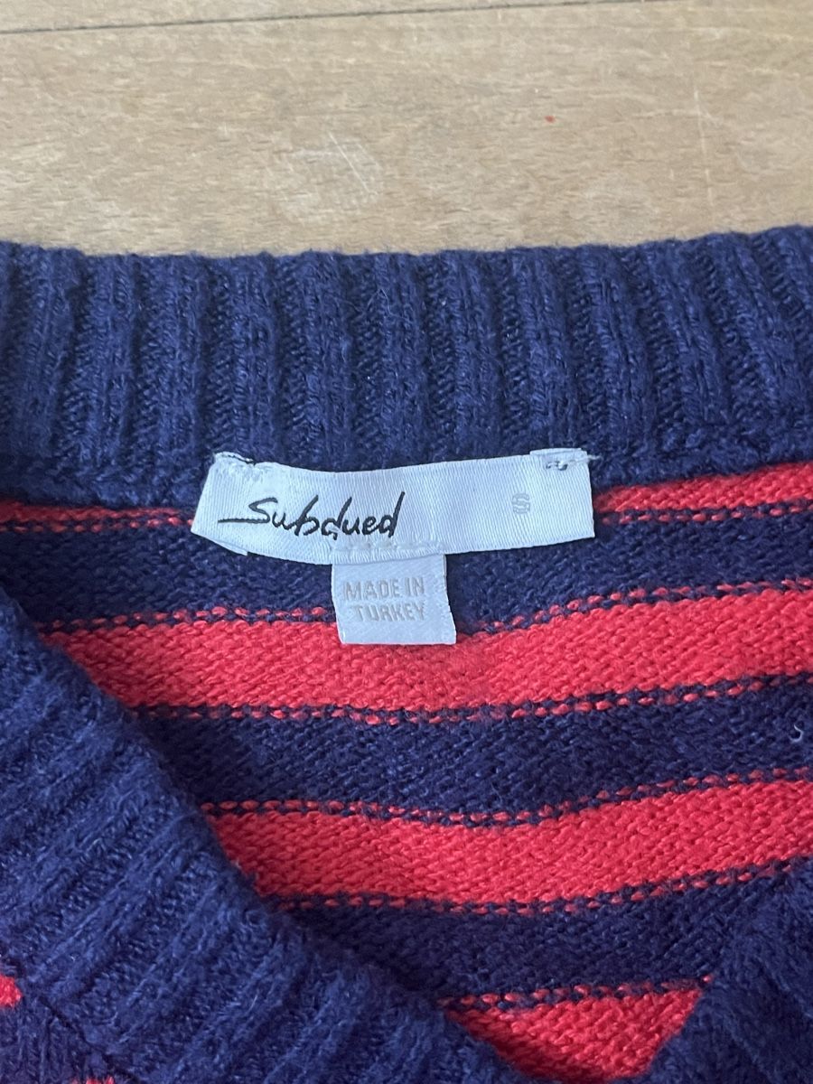Pulls & Sweat-shirts: Pullover Oberteil Subdued S – D'occasion à Stäfa par jo1735 1
