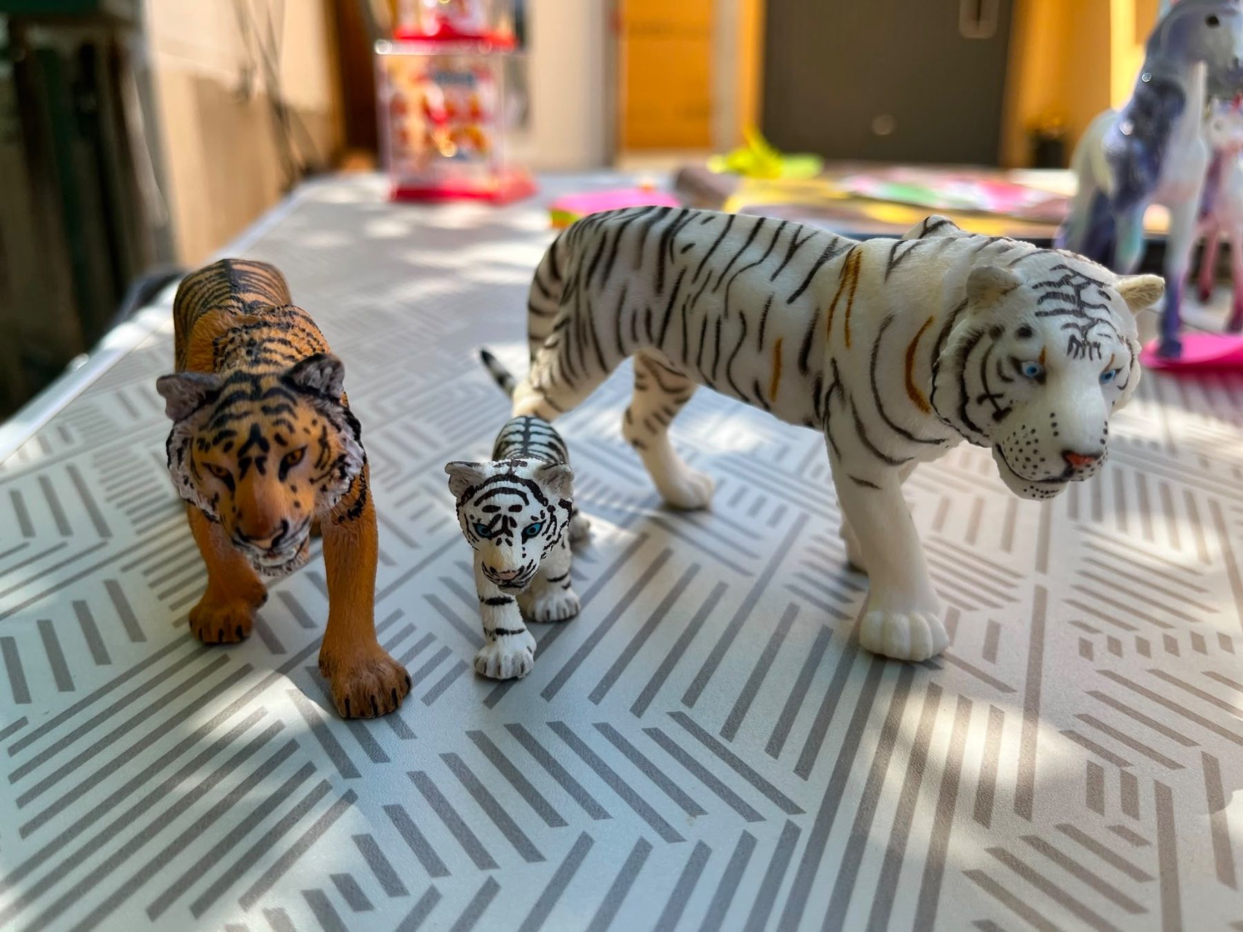 Schleich Statuette: Schleich Tiger Familie – Usato da Riehen venduto da janssjer