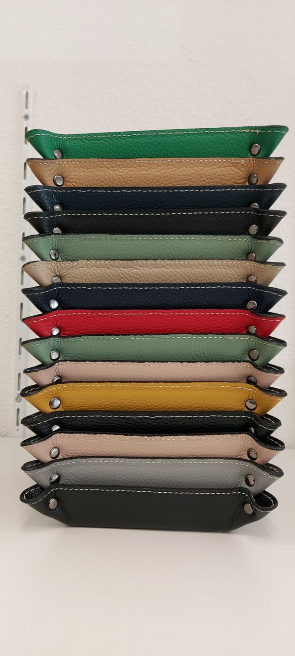 Borse: Taschenleerer // Leder – Nuovo e nell'imballaggio originale da Zug venduto da krissang