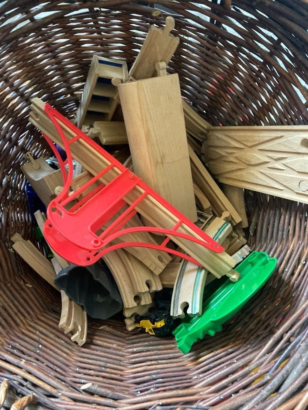 Brio Giocattoli: Brio Bahn Set – Usato da Basel venduto da car_85fz