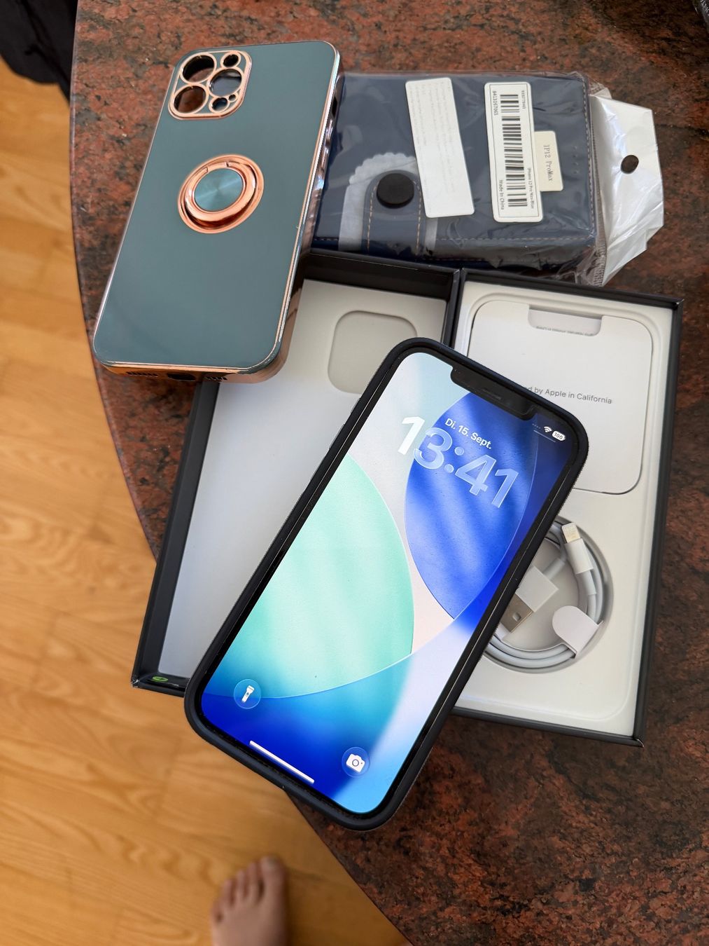 Apple Telefoni cellulari / Smartphones: Iphone 12 pro Max – Usato da Schattdorf venduto da Kofi57