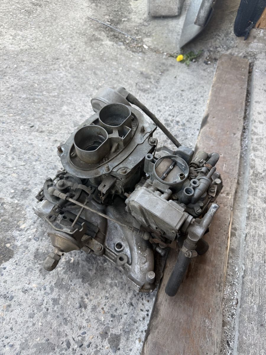 Renault Tutti pezzi di ricambio auto: Vergaser Renault Alpine A310 Oldtimer – Difettoso da Halten venduto da vwg_ml9y