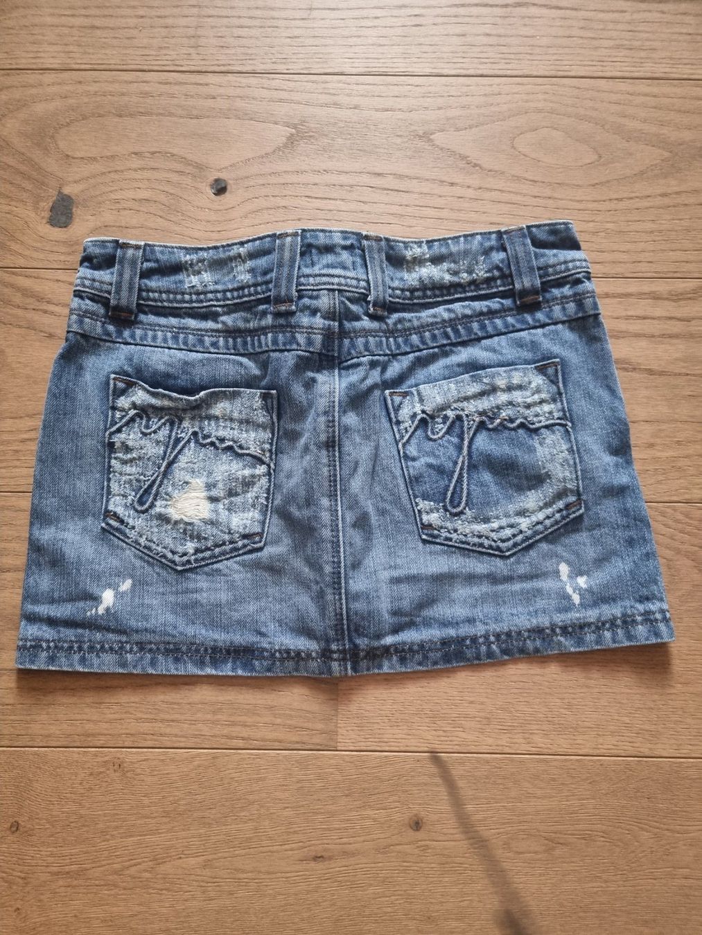 Gonne: Jeansrock mini, 36 – Usato da Buttikon SZ venduto da Limo180 1