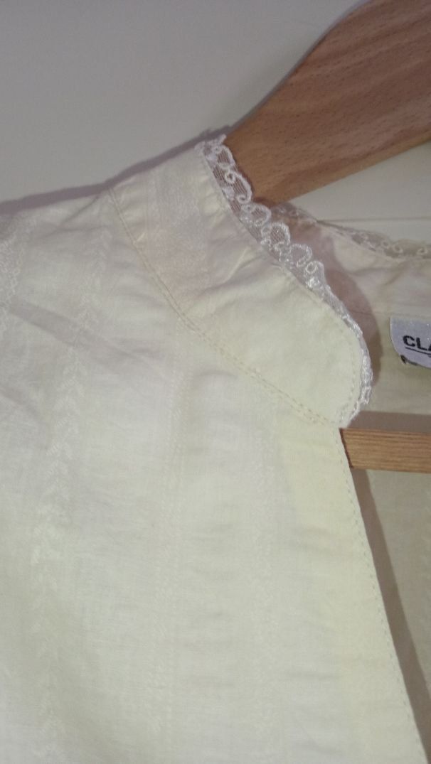 Blusen: Bluse mit Spitzenkrägli  Marke: Claire – Gebraucht aus Zürich von Mitzi6 3