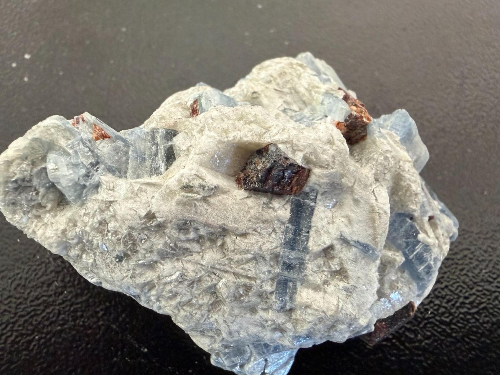 Minerali & Pietre curative: Kyanite with Staurolite, Namibia (5.14) – Nuovo (secondo la descrizione) da Muri b. Bern venduto da Gemmes 2