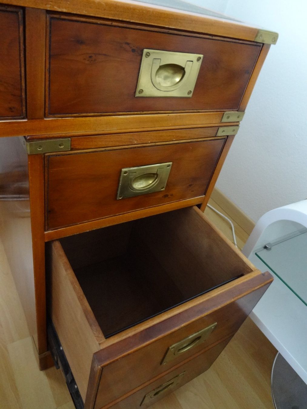 Scrivanie: Englischer Schreibtisch – Usato da Rapperswil SG venduto da WATCHTIMEBOX 3