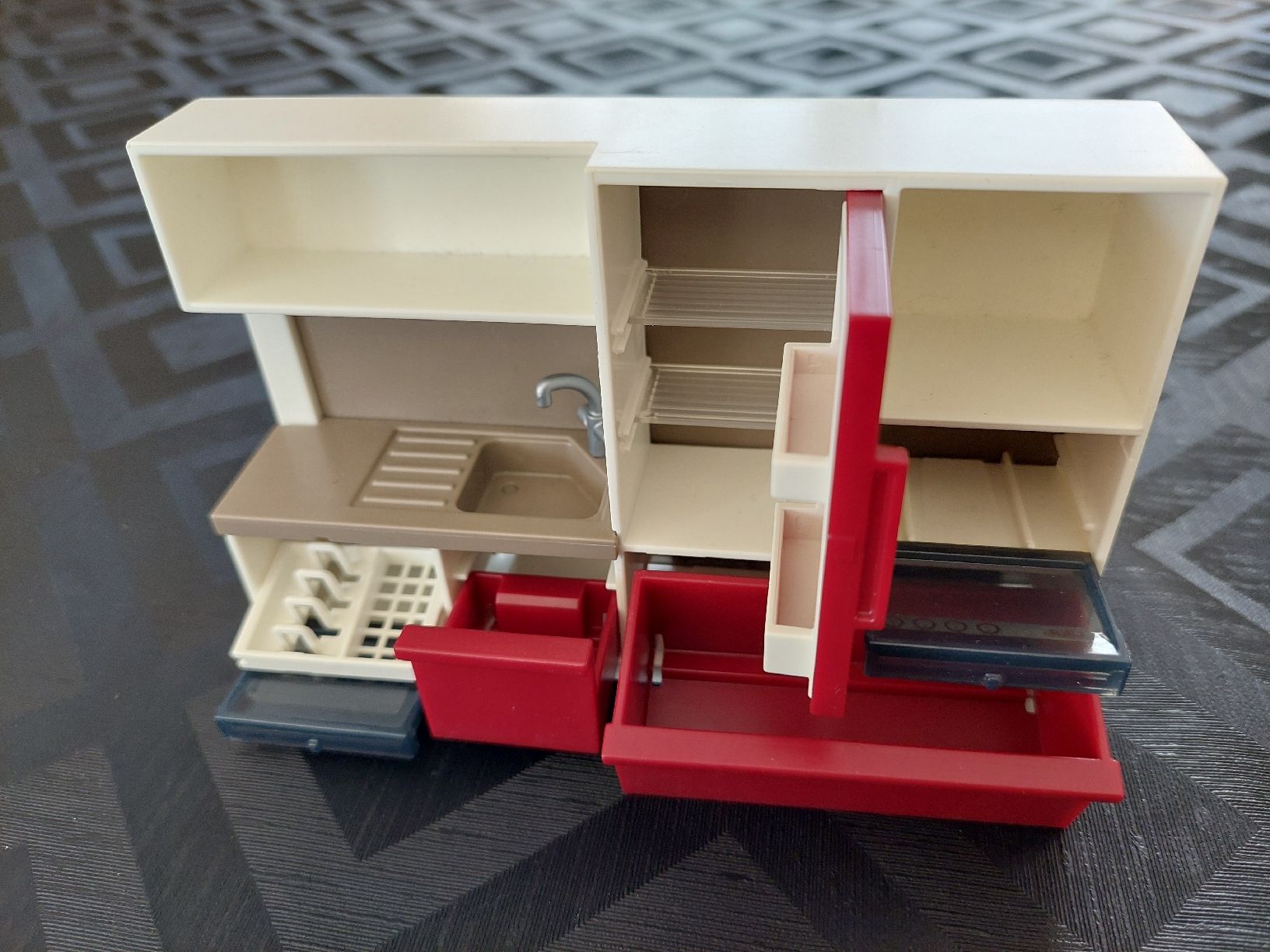 Playmobil Giocattoli: Playmobil moderne Küche – Usato da Zetzwil venduto da lanst08 4