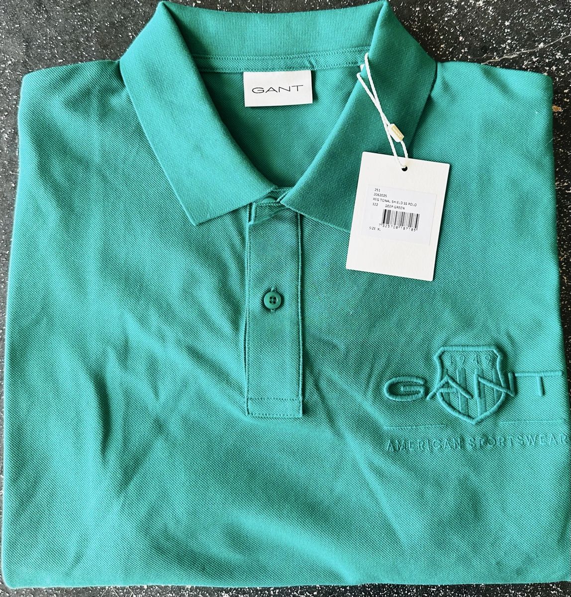 Magliette Polo: New Polo GANT – Nuovo e nell'imballaggio originale da Biel/Bienne venduto da Akwawini