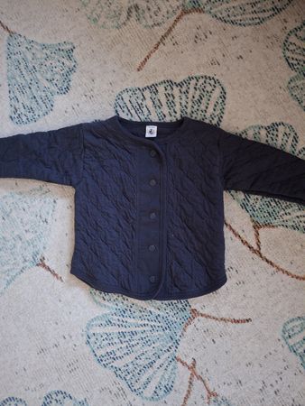 Gilet bébé Petit Bateau matelassé bleu marine bon état 110
