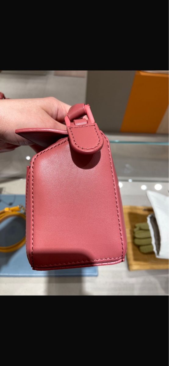 Loewe Taschen für Damen: Loewe Puzzle Mini Tasche, plumrose, Neuwertig – Neu (gemäss Beschreibung) aus Zürich von LittleRaiinbow 5