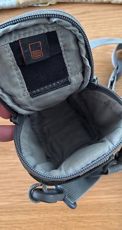 Lowepro Borse: Lowepro Kameratasche – Usato da Schlieren venduto da svex87 2