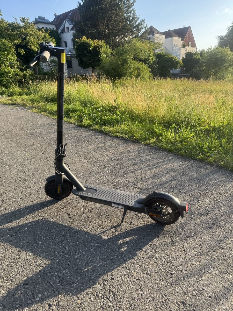 Scooters: Xiaomi E-scooter – Gebraucht aus Bonstetten von phi_w89b 2