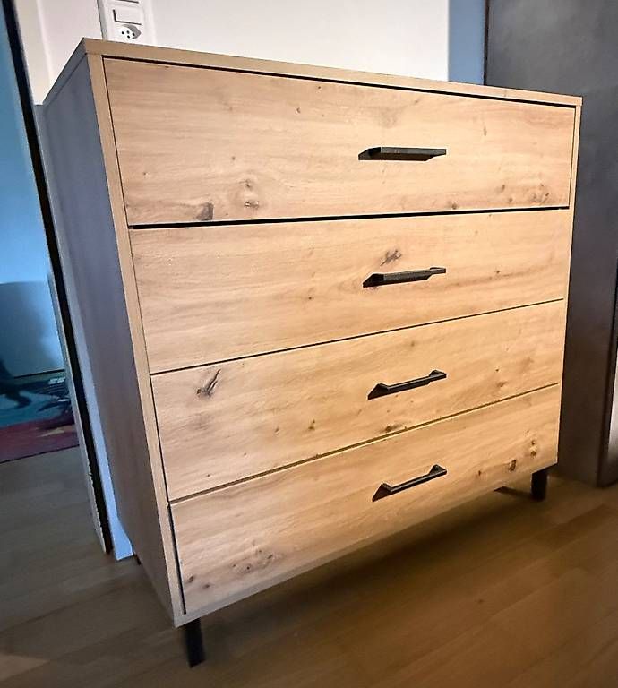 Cassettiere: Kommode, Dekor Eiche Artisan, 93 x 90 x 40 cm – Usato da Herrenschwanden venduto da Mar_Wy