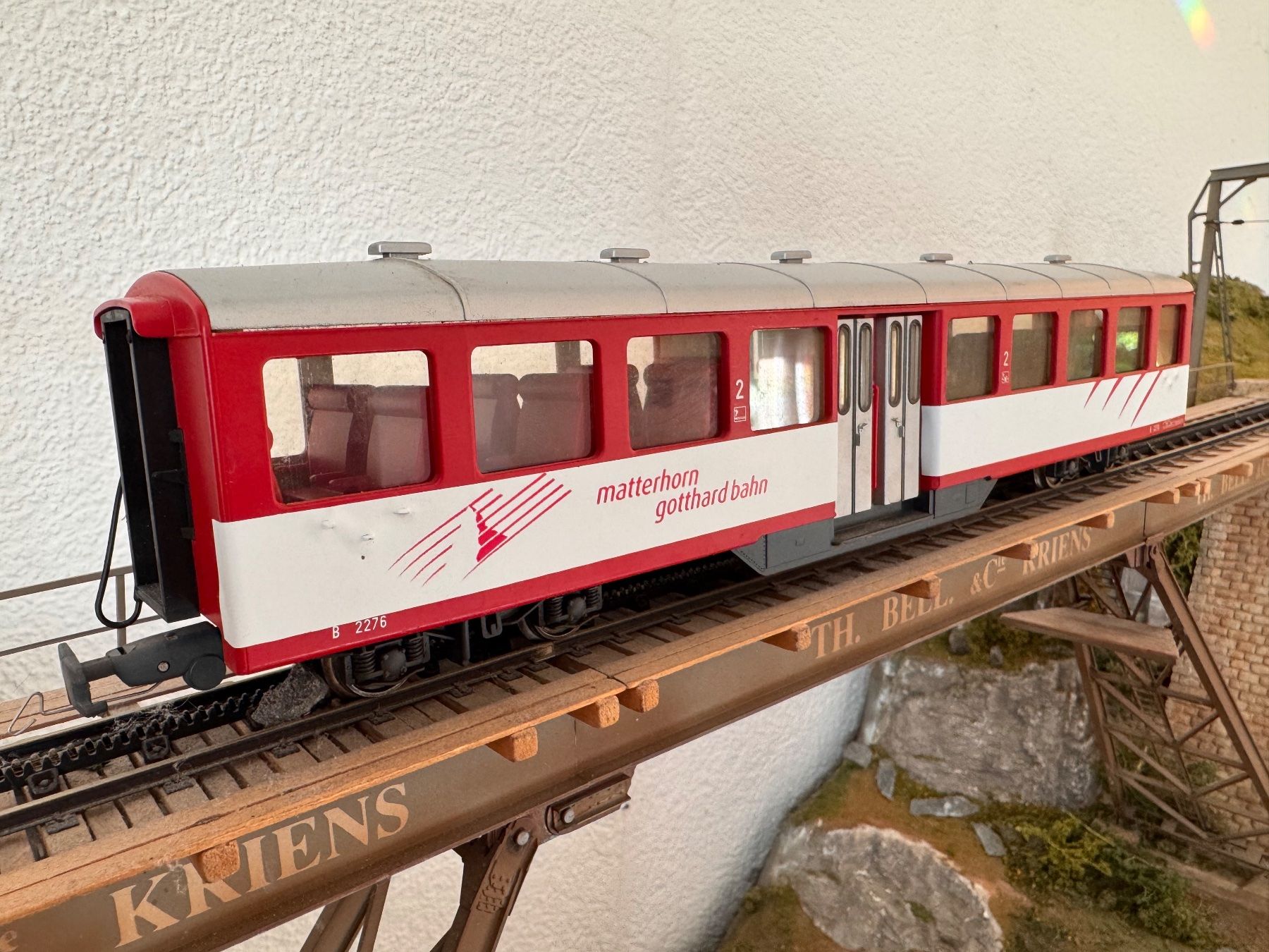 Roco Modellini di ferrovie: Fama Utz/Roco AlpinLine MGB 2.Klasse Mitteleinstieg Eigenbau – Usato da Bottmingen venduto da Dhaldimann