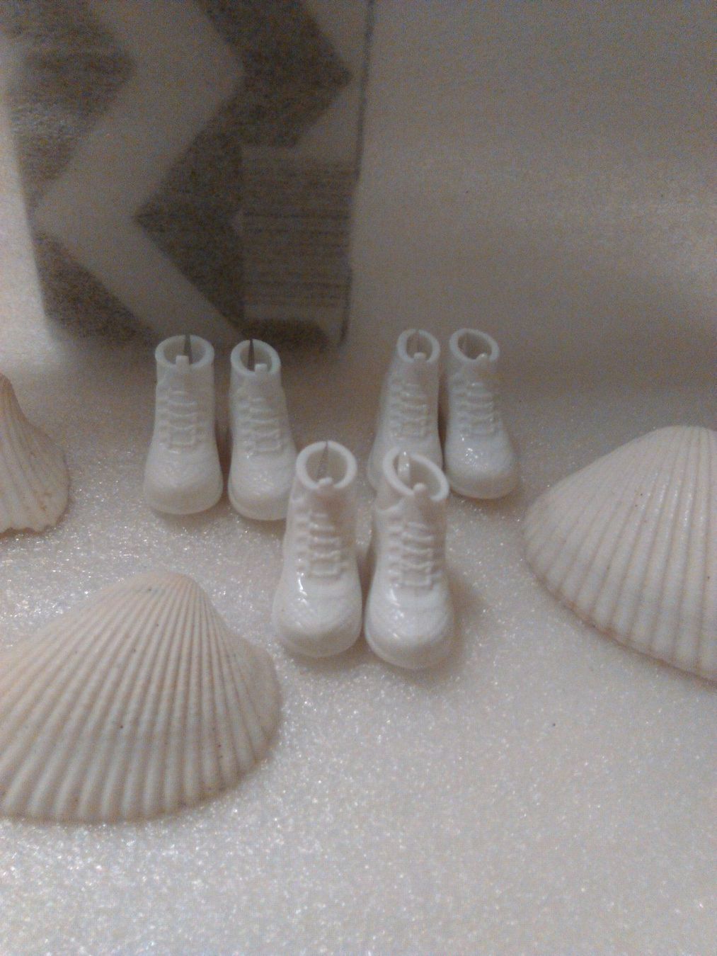 Bambole: BARBIE FREUND SCHUHE;3 paar – Nuovo (secondo la descrizione) da Basel venduto da bijoutrie_4 2