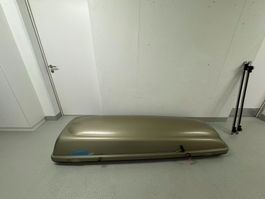 Grossräumige Dachbox