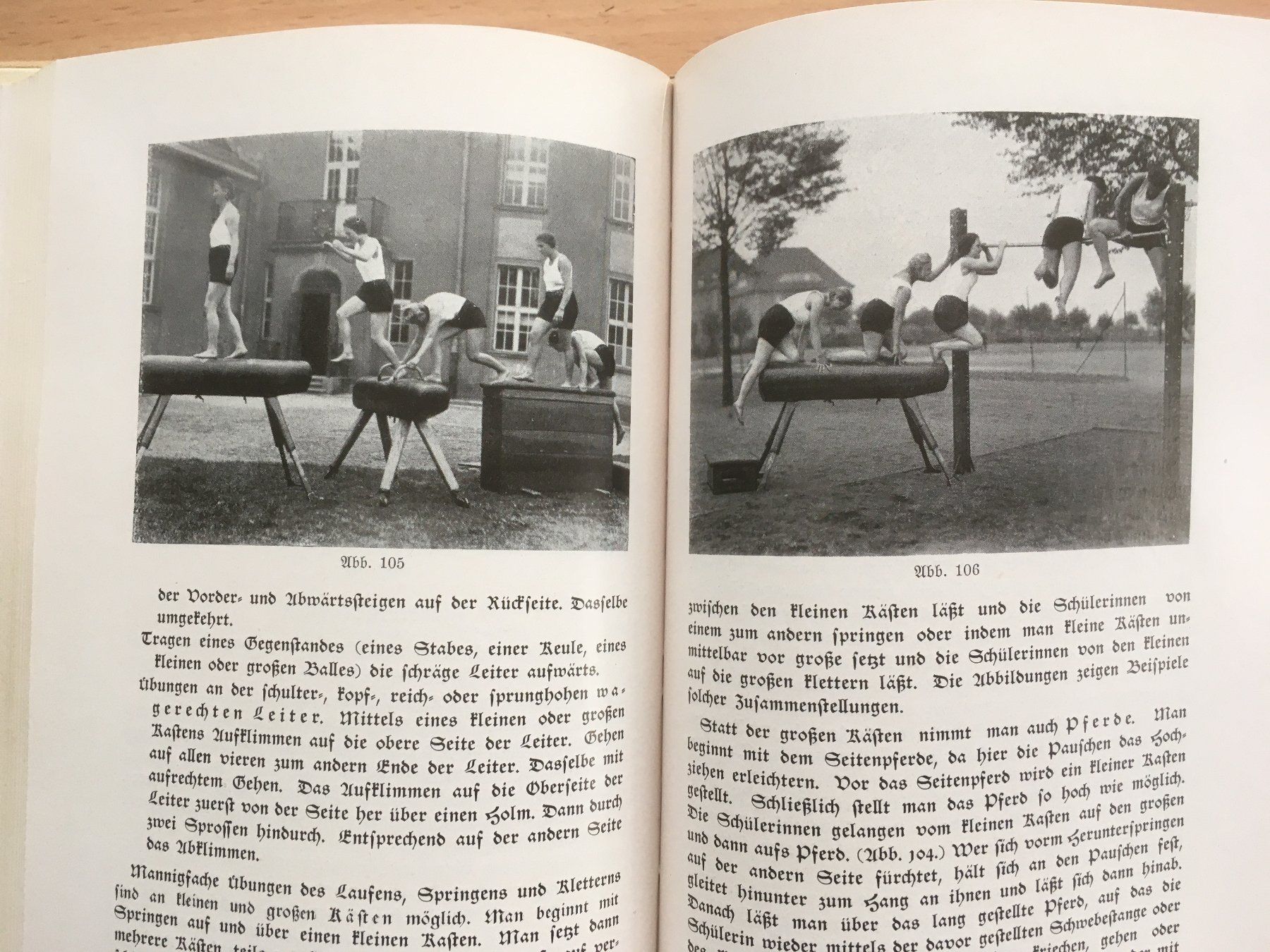 Libri: Deutsches Mädchenturnen – Usato da Grenchen venduto da Kogi7 8