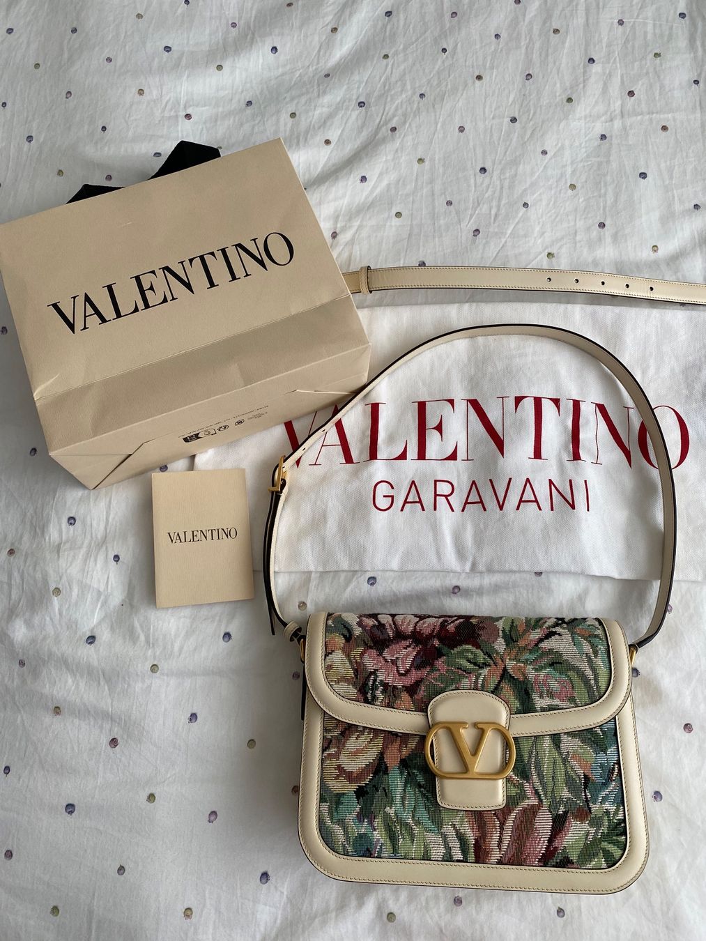 Valentino Borse da donna: Valentino Garavani Tasche – Nuovo (secondo la descrizione) da Langenthal venduto da mariquita 4