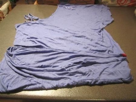 Kleid Grösse S, blau, schräg geschnitten
