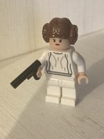 LEGO Star Wars Minifigur - Princess Leia, festlich (2008)