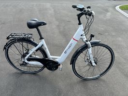 E-Bike weiss