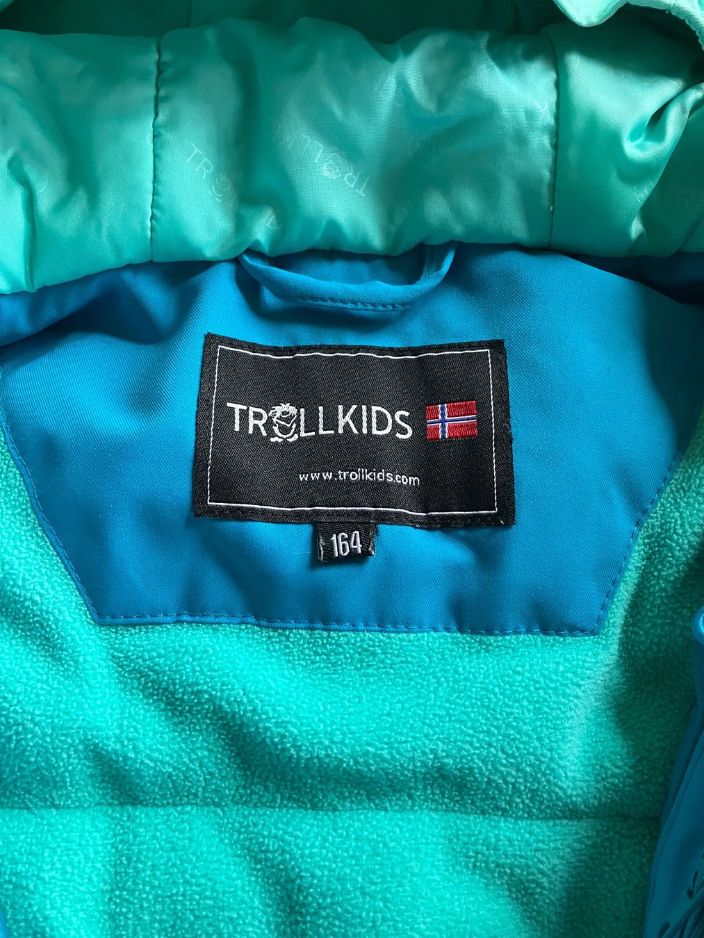 Trollkids Jacken & Mäntel: Winterjacke Trollkids 164 – Gebraucht aus Russikon von Russikon 1