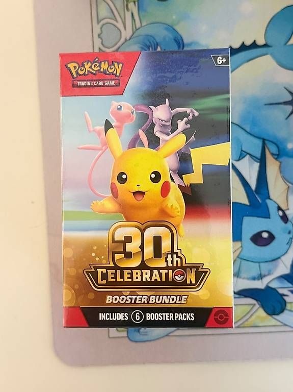 Carte collezionabili: Pokemon 30th celebration BB EN – Nuovo e nell'imballaggio originale da Buchs AG venduto da gia_8nqp