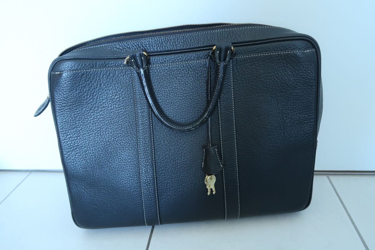Sacs femmes: Yurie Nitani Tasche – D'occasion à Bassersdorf par secondhand_clothing
