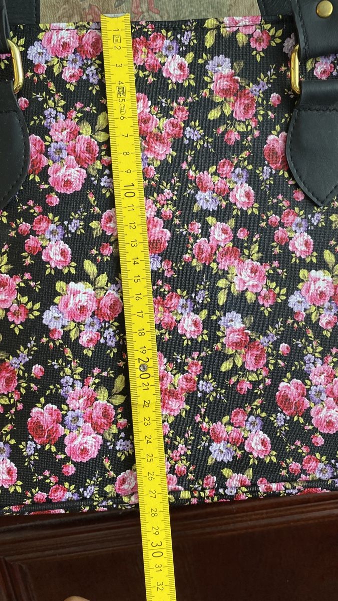 Sacs femmes: Tasche Sommertasche – D'occasion à Obfelden par tan_9lj9 4