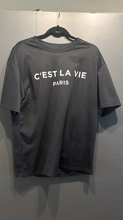 Schwarzes T-Shirt  C'est La Vie Paris