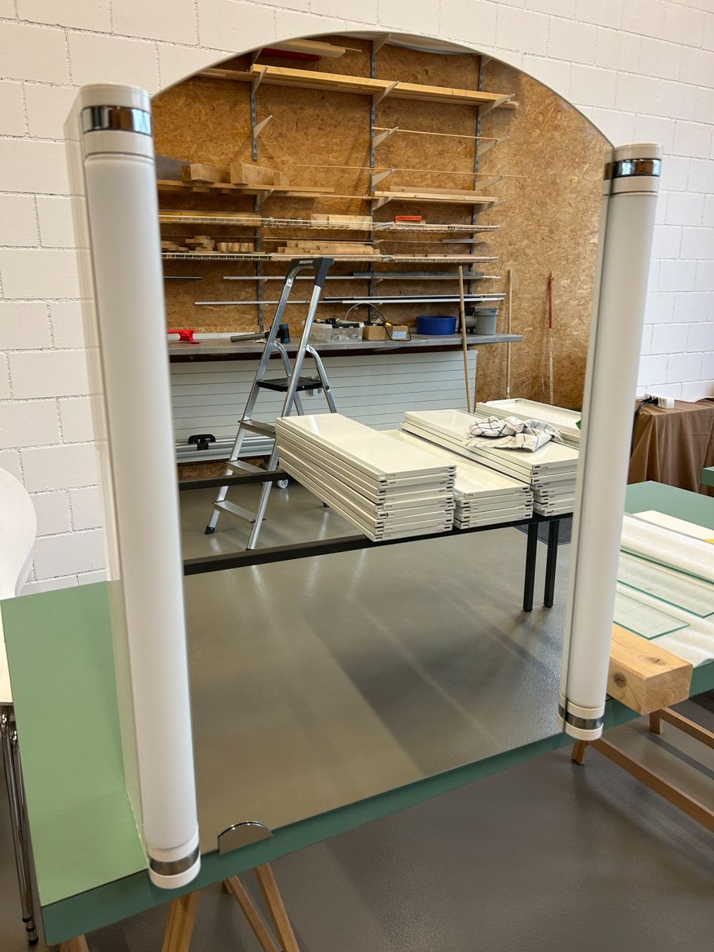 Armadietti a specchio: Spiegelschrank – Usato da Rotkreuz venduto da Fairerpreis