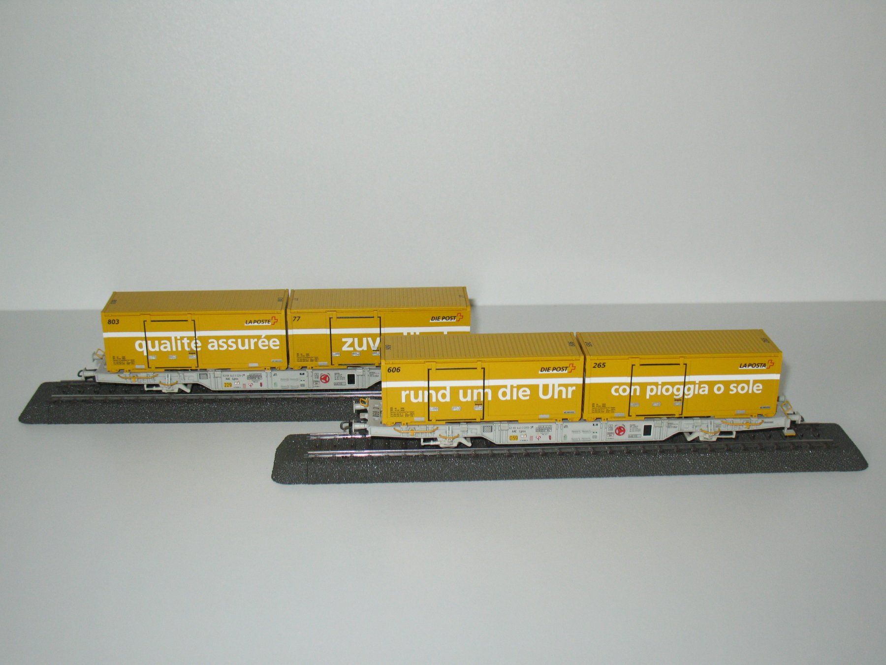 Liliput Modellini di ferrovie: SBB Containertragwagen-Set "Schweizer Post" / Liliput 240035 – Usato da Ettiswil venduto da Caapraibex 7