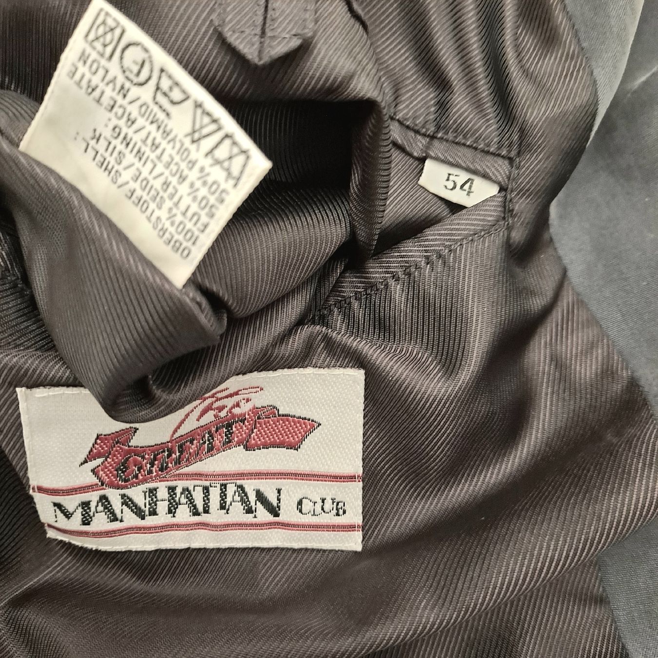 Giacche: Reine Seide Herren Blazer Gr 54 – Usato da Liestal venduto da Mas-Y-Mas 4