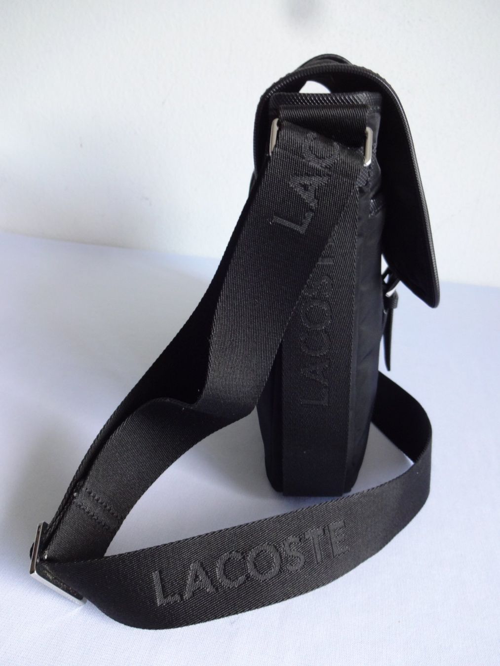 Lacoste Borse: Lacoste Umhängetasche – Usato da Frauenfeld venduto da Riaa 1