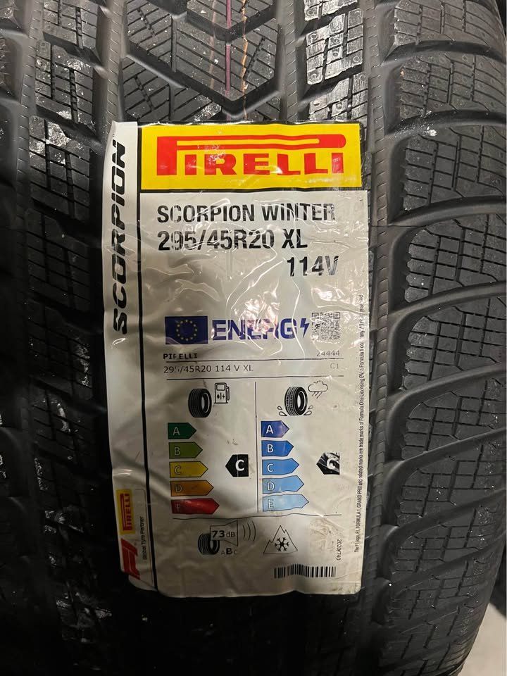 Pirelli Pneumatici & Ruote complete: 295/45R20 114V Pirelli Scorpion Winter – Nuovo e nell'imballaggio originale da Pratteln venduto da pne_rw2w