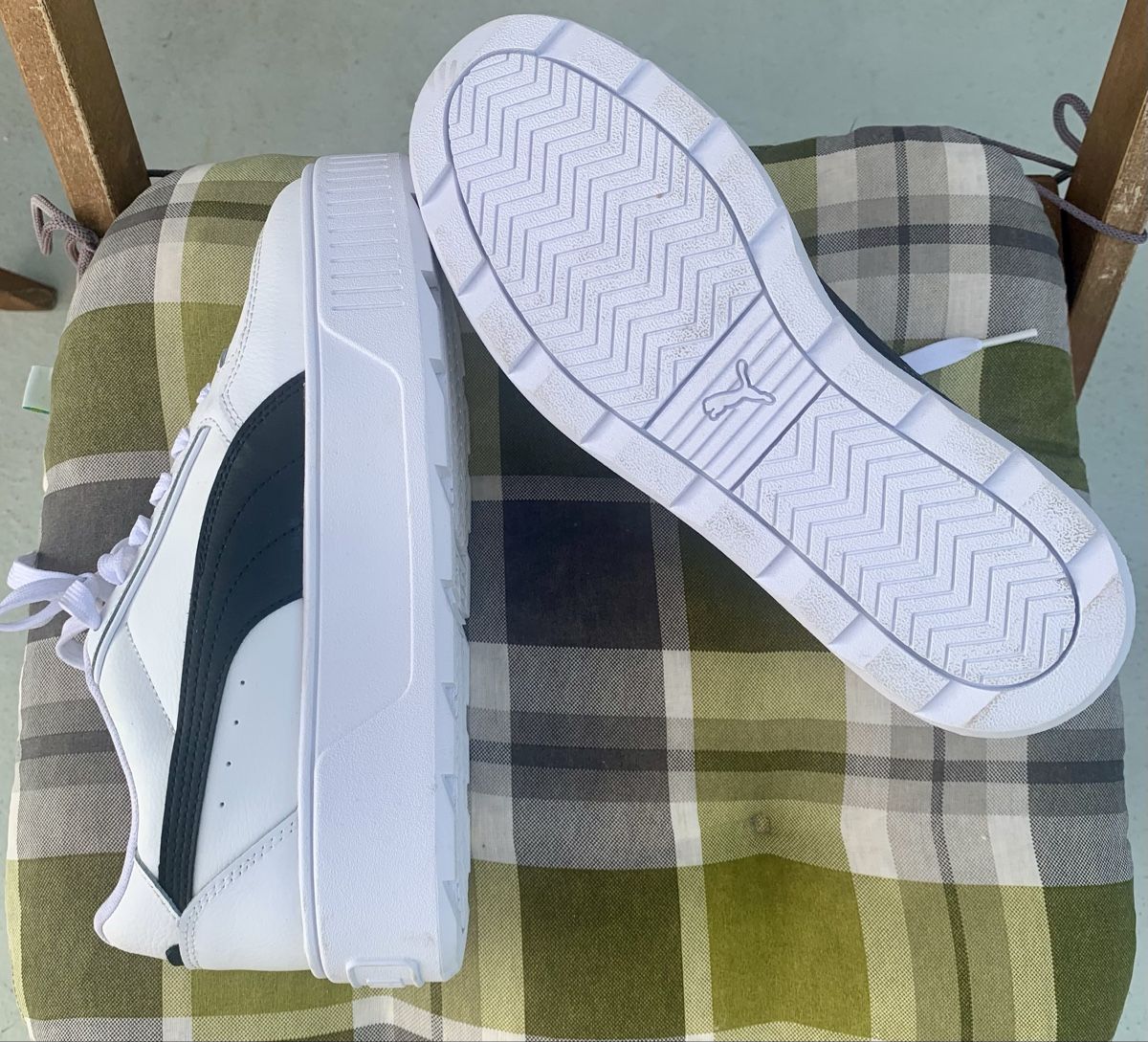 Puma Scarpe da donna: PUMA KARMEN II GRosse 40,5 ... – Usato da Obfelden venduto da montes50