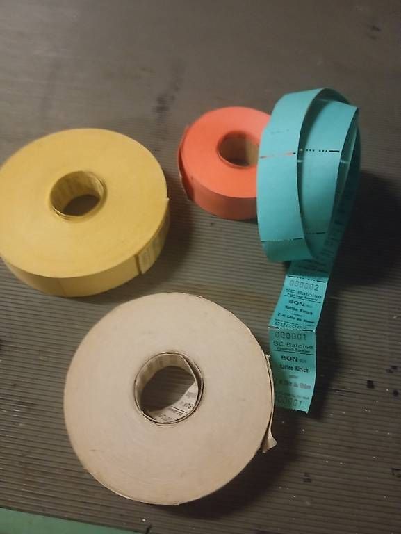 Dekobänder: 4 rollen Coupons Vintage – Gebraucht aus Basel von Petergunn 1