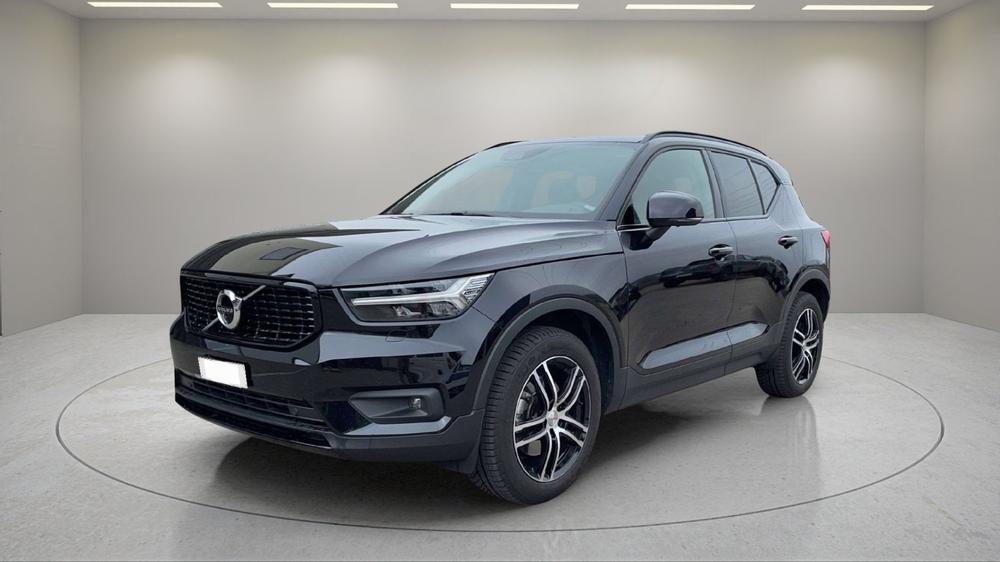 VOLVO XC40 2.0 T5 R-Design AWD (247PS)