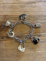Silberfarbenes Armband mit Täschli-Anhängern, Top Zustand!