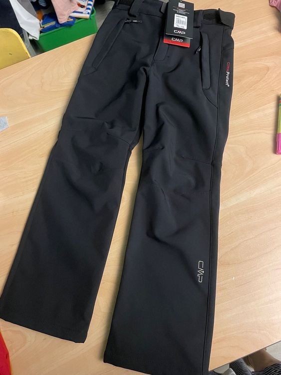 CMP Pantaloni: CMP Softshellhose, schwarz, Gr. 128, NEU! – Nuovo e nell'imballaggio originale da Pfäffikon SZ venduto da Ka6ka
